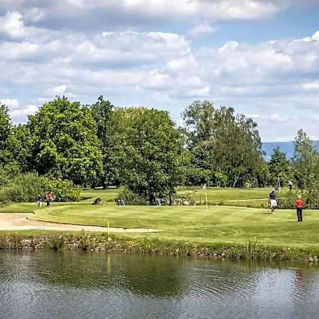 Bachhof Üdülőközpont 4*